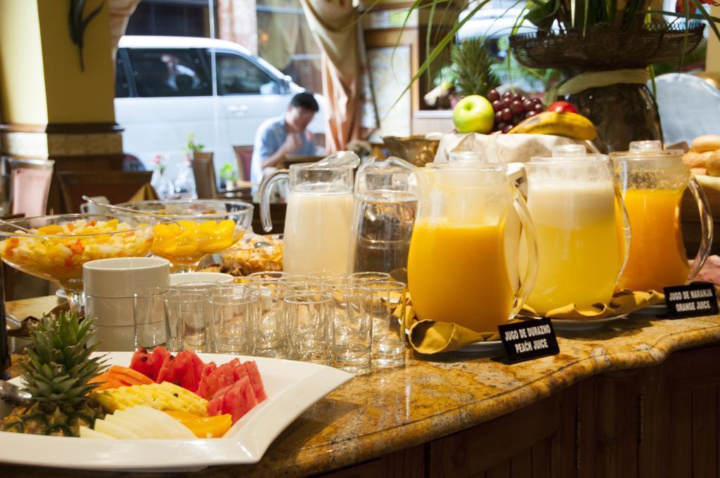 Hotel Las Margaritas อะซุนซิออง ภายนอก รูปภาพ