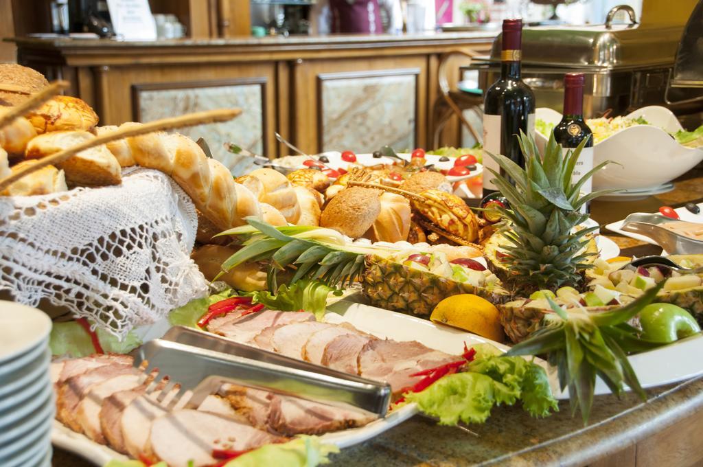 Hotel Las Margaritas อะซุนซิออง ภายนอก รูปภาพ