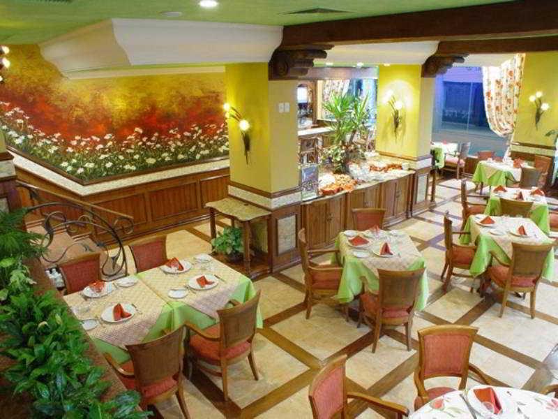 Hotel Las Margaritas อะซุนซิออง ร้านอาหาร รูปภาพ