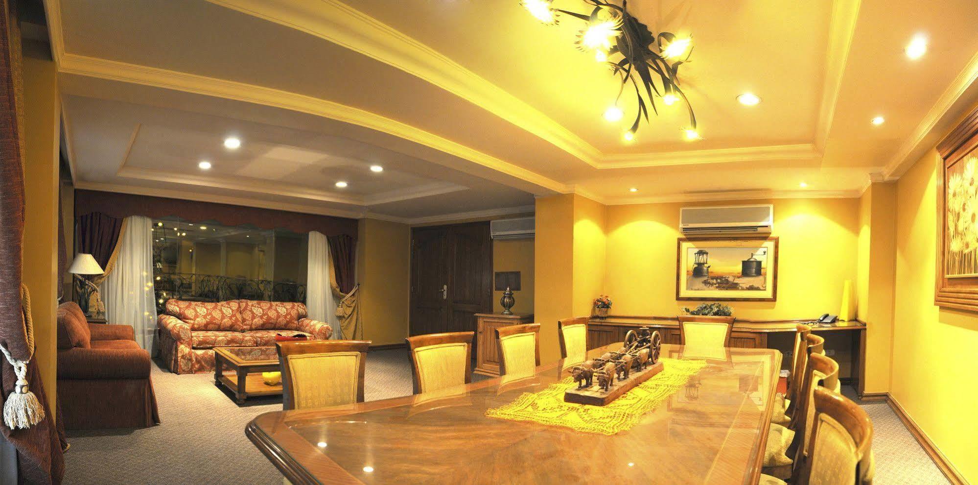 Hotel Las Margaritas อะซุนซิออง ภายนอก รูปภาพ