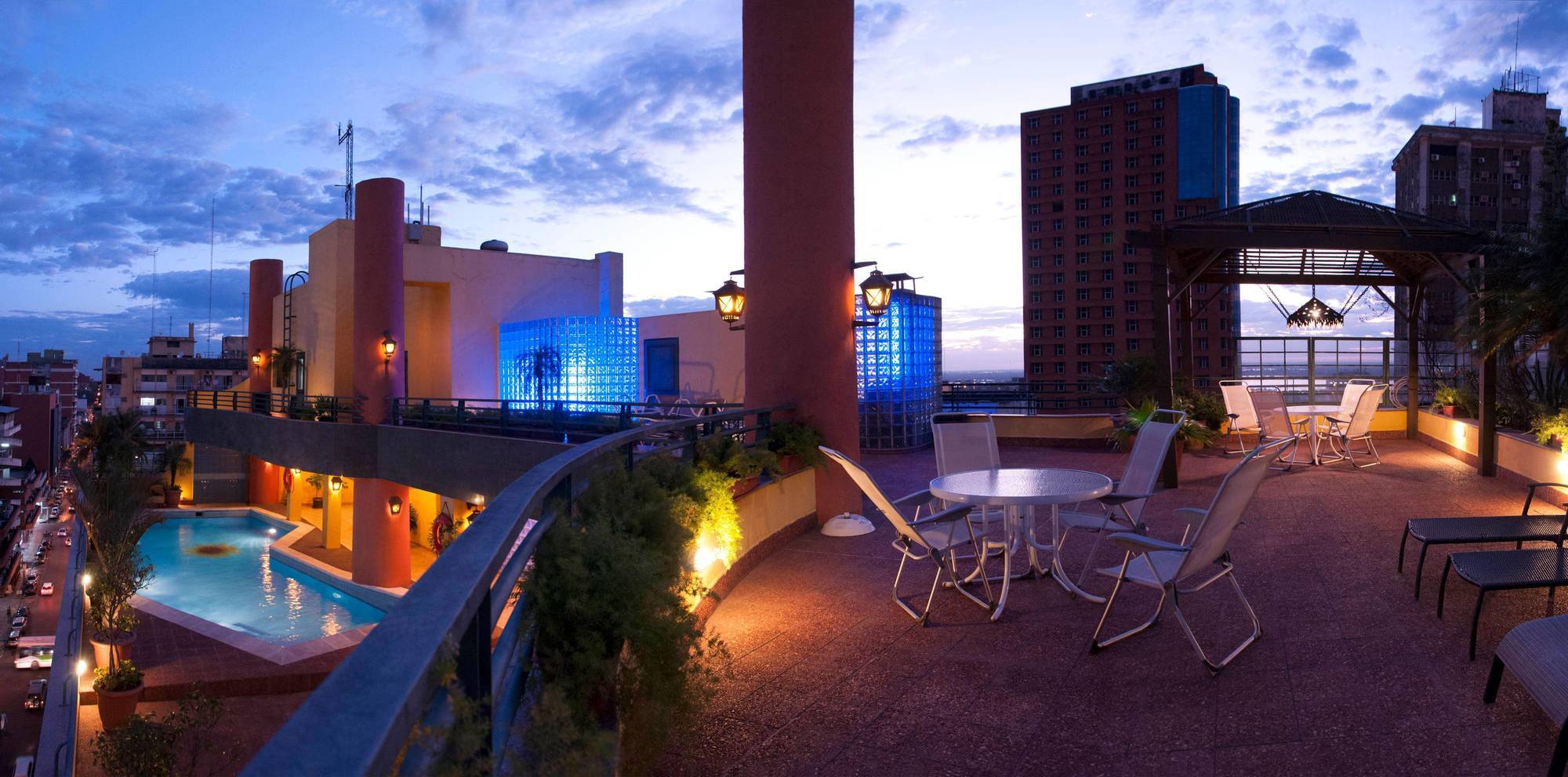 Hotel Las Margaritas อะซุนซิออง ภายนอก รูปภาพ